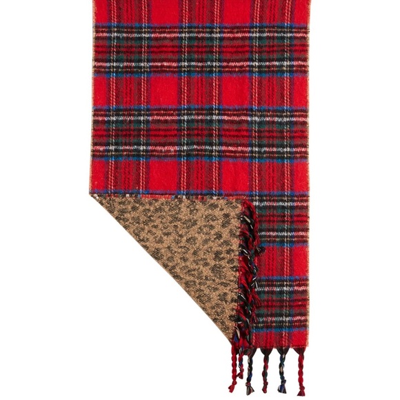 π STEVE MADDEN Red Plaid & Animal Print Reversible Blanket Scarf OS. NIP! - Picture 2 of 6